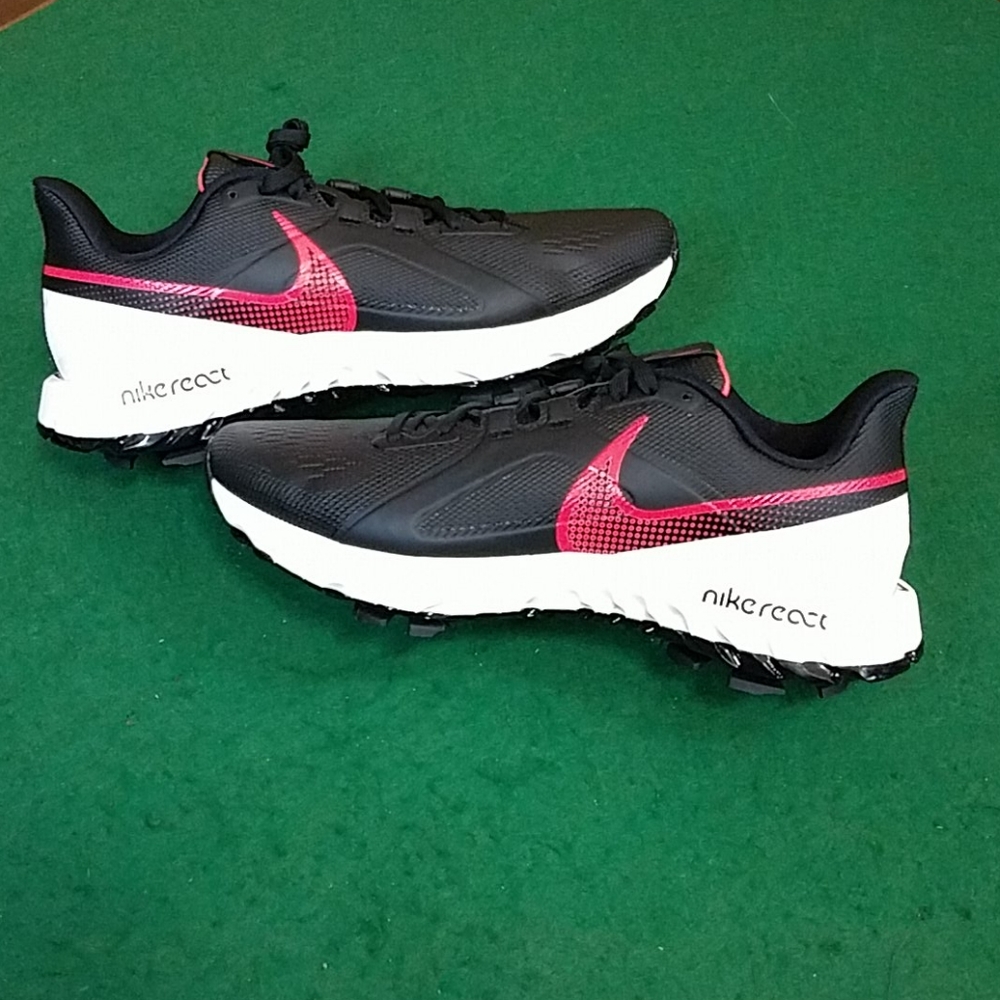 Nike React Golf Sz 8 spikes New black/white/red